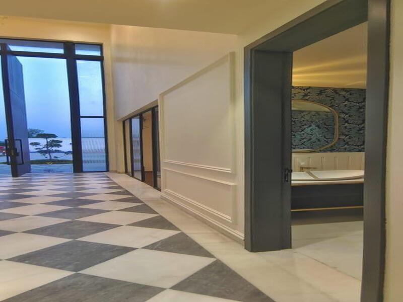 beautiful-luxury-farm-house-5-bhk-for-sale