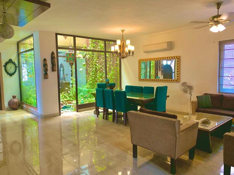elegant-farm-villa-5-bhk-for-sale