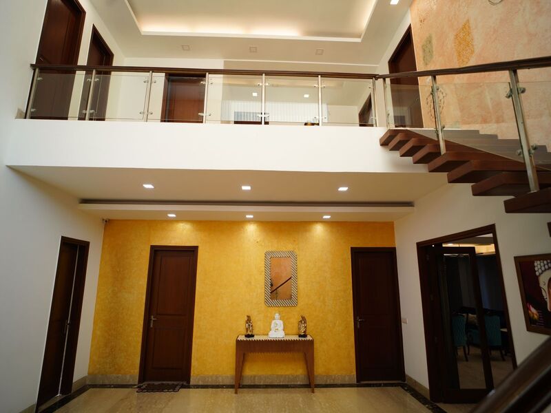 laxury-farm-house-5-bhk-for-sale